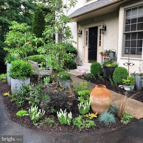 1241 CARNIGAN CT, Ambler, PA 19002
