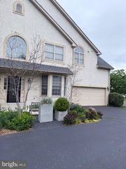 1241 CARNIGAN CT, Ambler, PA 19002