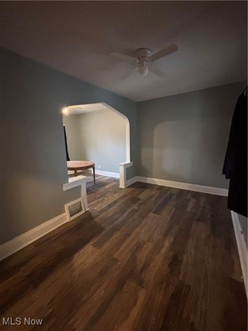 9535 Nelson Avenue, Cleveland, OH 44105