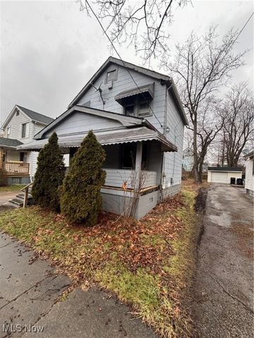 9535 Nelson Avenue, Cleveland, OH 44105