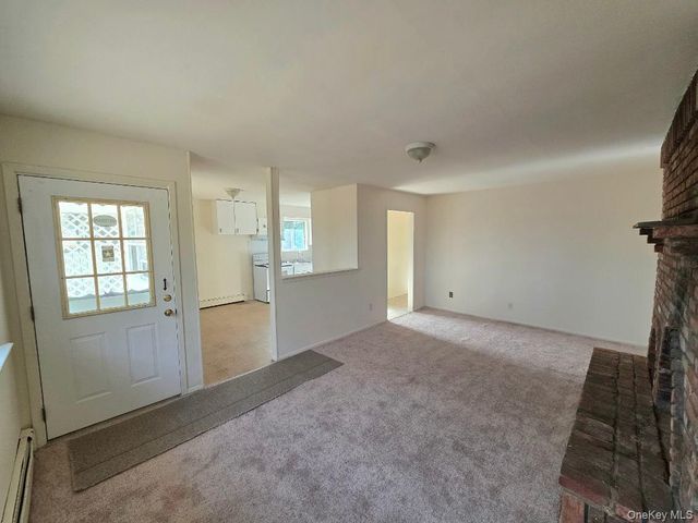 189 Grand Avenue, Shirley, NY 11967