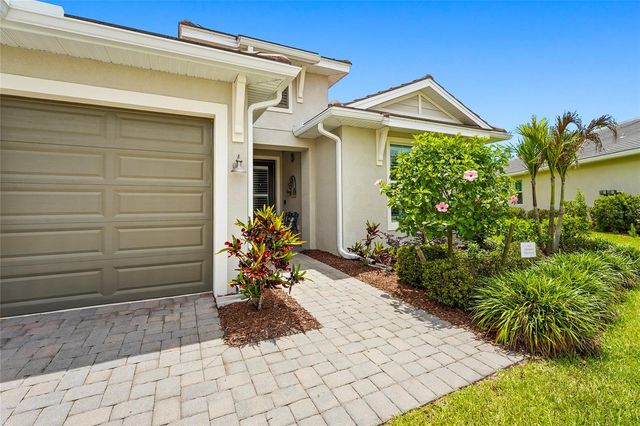 617 MISTIFLOWER CIRCLE, Nokomis, FL 34275