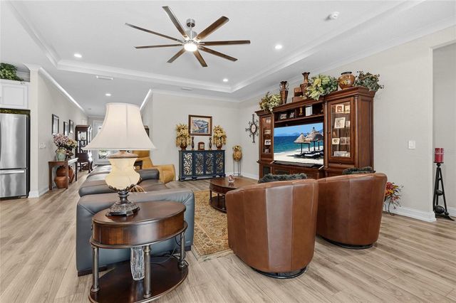 617 MISTIFLOWER CIRCLE, Nokomis, FL 34275