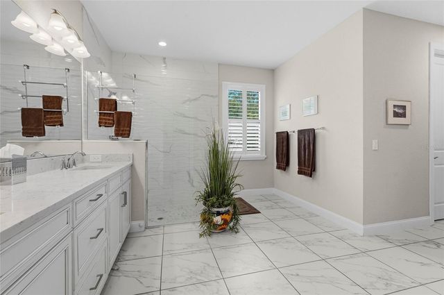 617 MISTIFLOWER CIRCLE, Nokomis, FL 34275