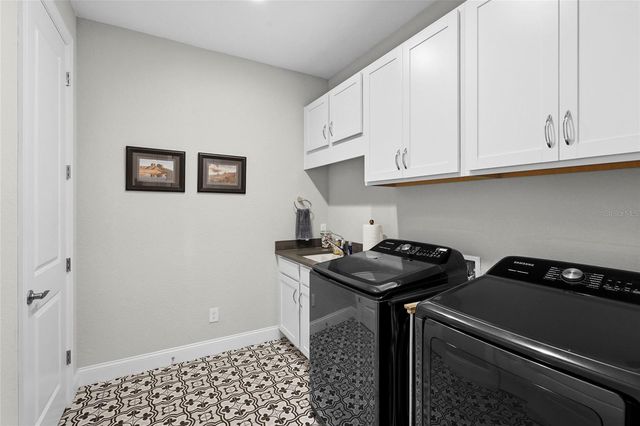 617 MISTIFLOWER CIRCLE, Nokomis, FL 34275