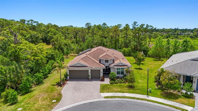 617 MISTIFLOWER CIRCLE, Nokomis, FL 34275