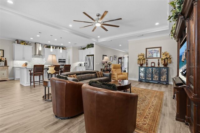 617 MISTIFLOWER CIRCLE, Nokomis, FL 34275