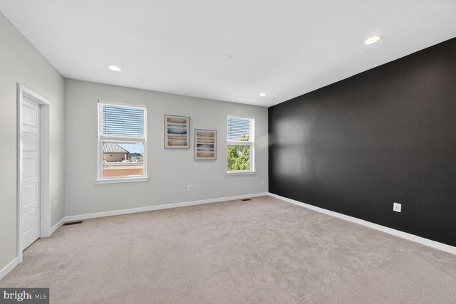 42348 ZENITH TER, Brambleton, VA 20148