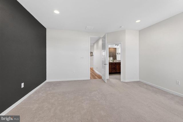 42348 ZENITH TER, Brambleton, VA 20148