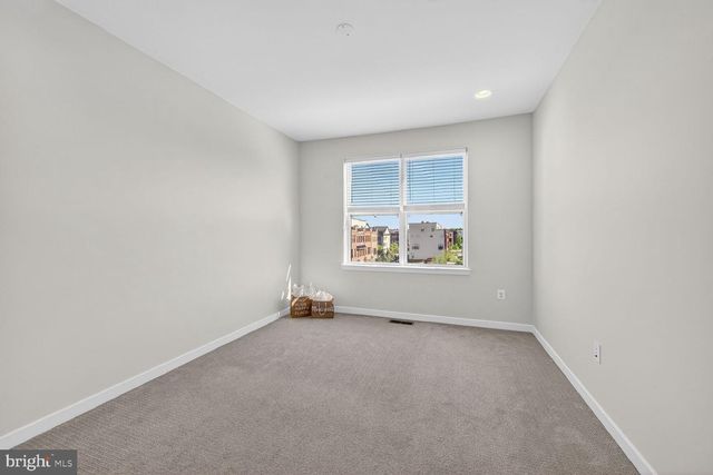 42348 ZENITH TER, Brambleton, VA 20148