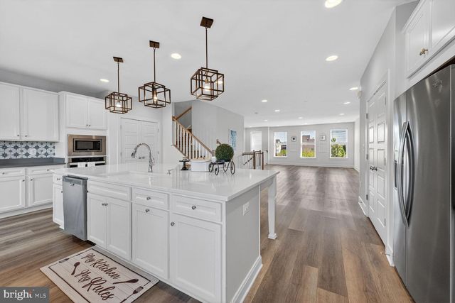 42348 ZENITH TER, Brambleton, VA 20148