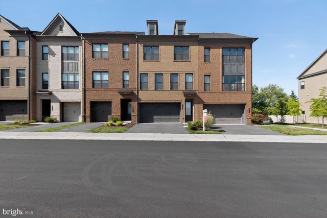 42348 ZENITH TER, Brambleton, VA 20148