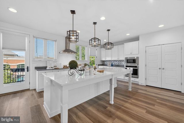 42348 ZENITH TER, Brambleton, VA 20148