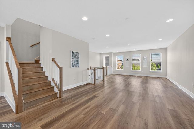 42348 ZENITH TER, Brambleton, VA 20148