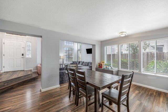 8526 Thornbury Dr, Antelope, CA 95843
