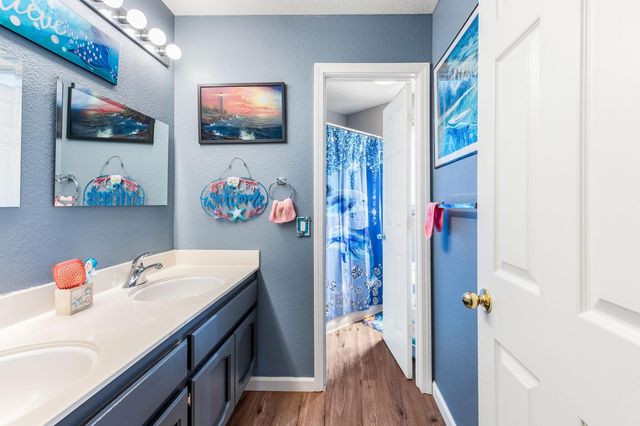 8526 Thornbury Dr, Antelope, CA 95843