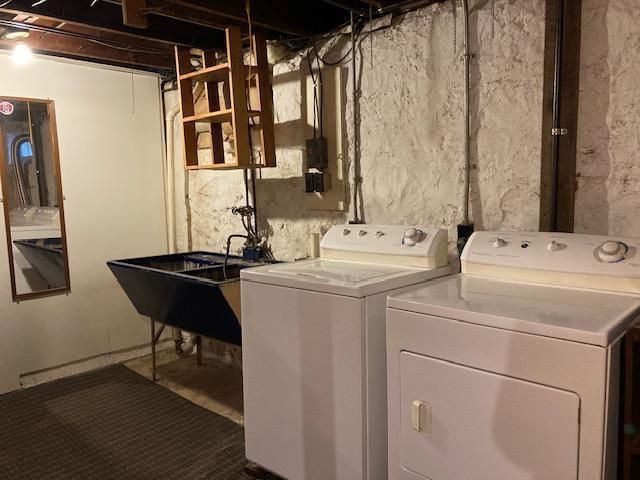 3810 2nd Avenue E, Hibbing, MN 55746