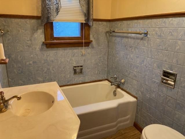 3810 2nd Avenue E, Hibbing, MN 55746