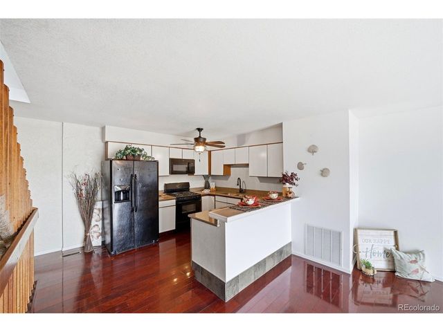 526 Superior St, Colorado Springs, CO 80904