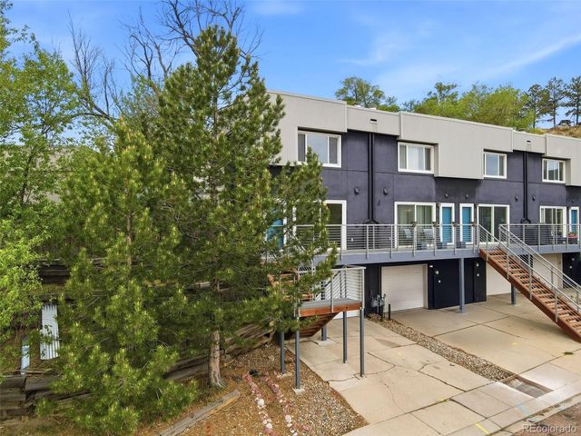 526 Superior St, Colorado Springs, CO 80904
