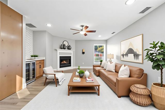 3307 SE 18TH COURT, Ocala, FL 34471