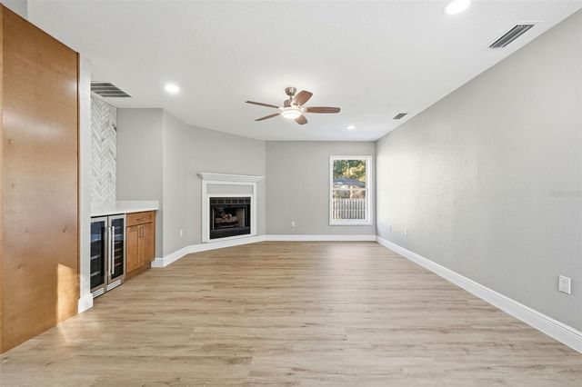 3307 SE 18TH COURT, Ocala, FL 34471