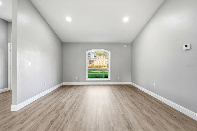 3307 SE 18TH COURT, Ocala, FL 34471