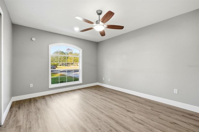 3307 SE 18TH COURT, Ocala, FL 34471