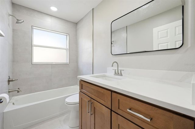 3307 SE 18TH COURT, Ocala, FL 34471