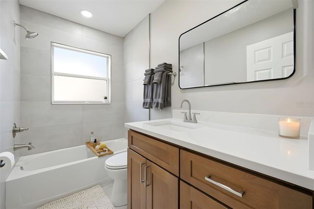 3307 SE 18TH COURT, Ocala, FL 34471