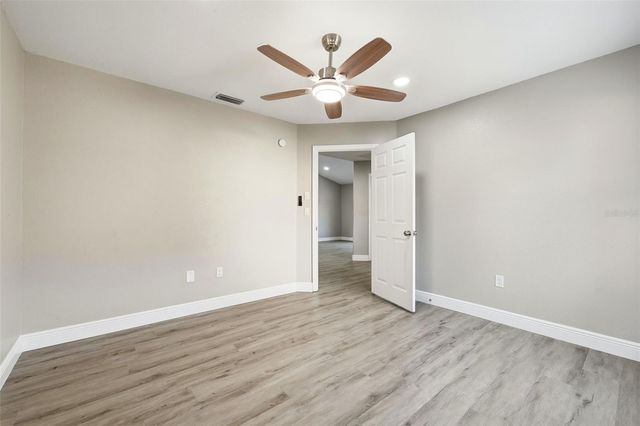 3307 SE 18TH COURT, Ocala, FL 34471