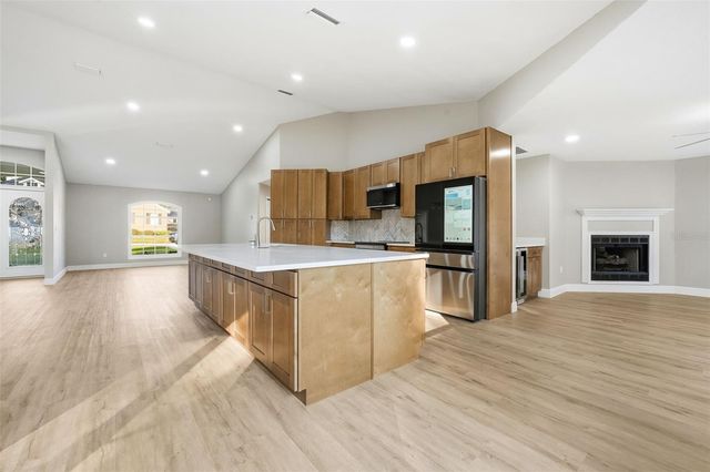 3307 SE 18TH COURT, Ocala, FL 34471