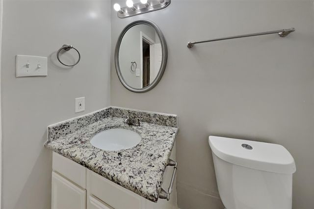 15907 Lausanne Drive, Houston, TX 77070