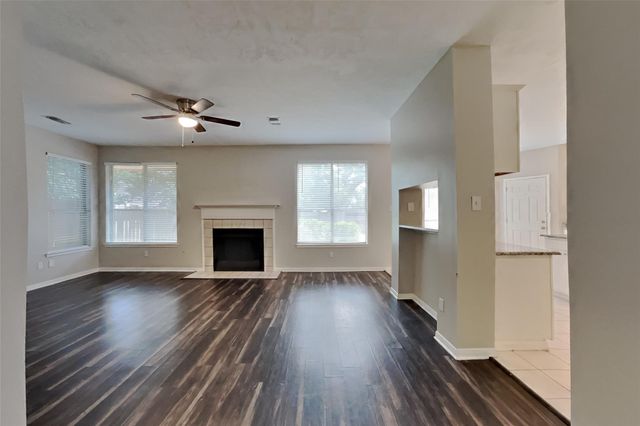 15907 Lausanne Drive, Houston, TX 77070