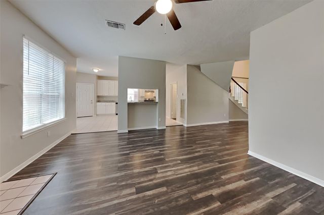 15907 Lausanne Drive, Houston, TX 77070