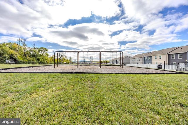 110 CHARING CROSS DR, Stephens City, VA 22655