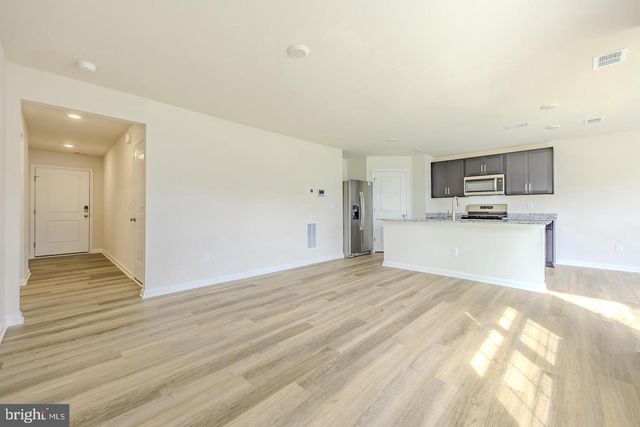 110 CHARING CROSS DR, Stephens City, VA 22655