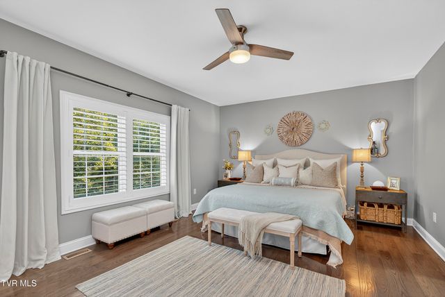 141 Queensgate, Bristol, TN 37620