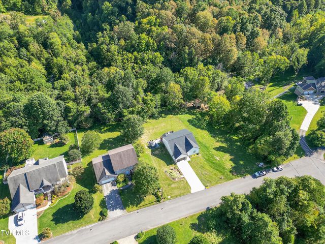 141 Queensgate, Bristol, TN 37620