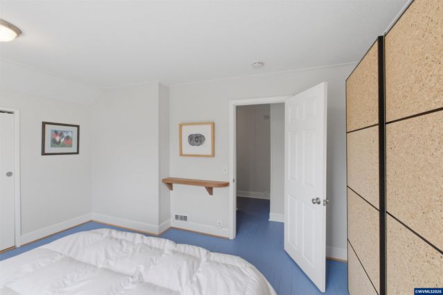 395 22nd St SE, Salem, OR 97301