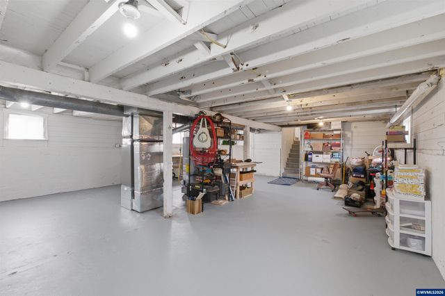 395 22nd St SE, Salem, OR 97301