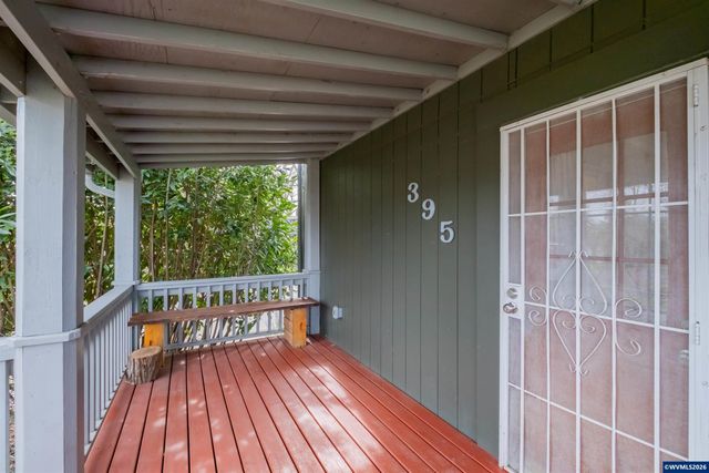 395 22nd St SE, Salem, OR 97301