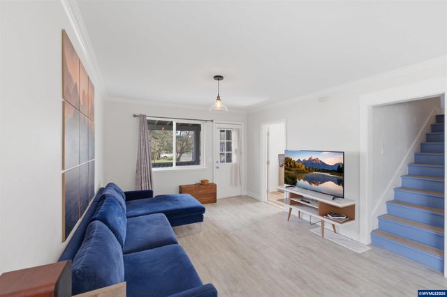 395 22nd St SE, Salem, OR 97301