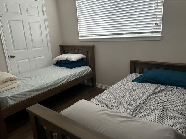 306 Isles End Road, Tiki Island, TX 77554