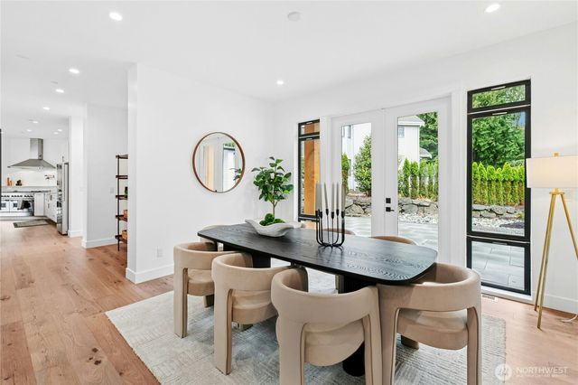 2115 Squak Mountain Loop SW, Issaquah, WA 98027