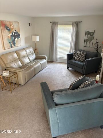 5679 Monroe Street, 702, Sylvania, OH 43560