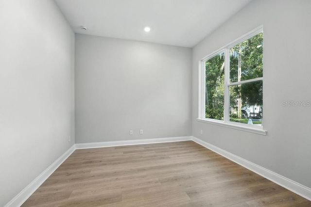 1205 EASTIN AVENUE, Orlando, FL 32804