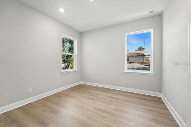 1205 EASTIN AVENUE, Orlando, FL 32804