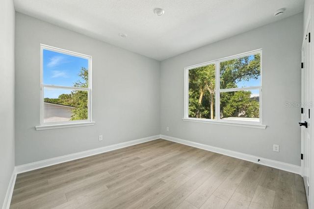1205 EASTIN AVENUE, Orlando, FL 32804