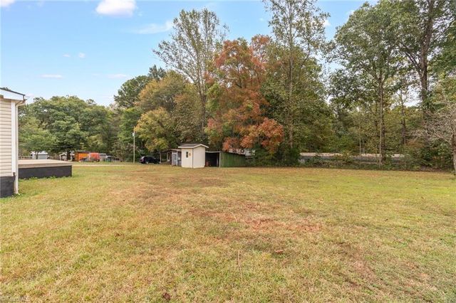 2647 Bethel Lucas Road, Asheboro, NC 27205